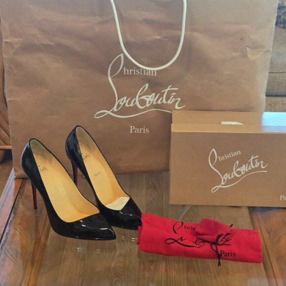 Never worn Christian Louboutin Heels - Picture 1 of 7
